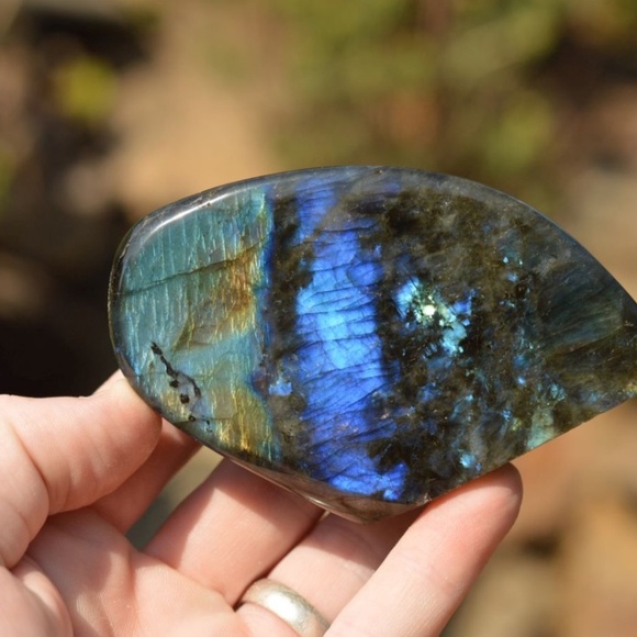 LABRADORITE STANDING SLICE FULL POLISHED - Picture 4 of 4